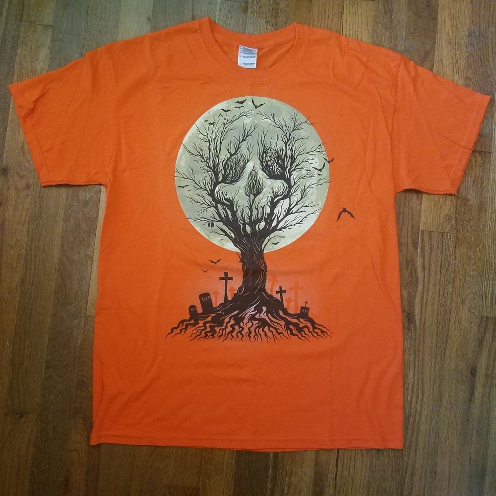Halloween Skull Graphic T-Shirt Creepy Graveyard Scene Spooky Sz Lg Unisex